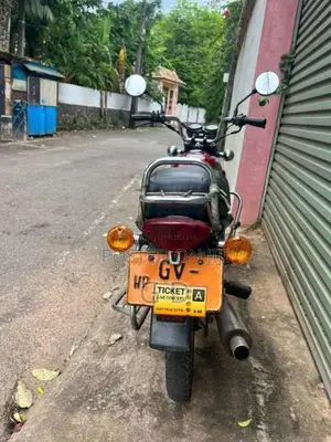 Bajaj Boxer 2003 Motorbike (Used)
