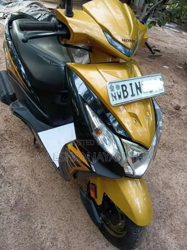 Honda Dio 2019 Motorbike (Used)