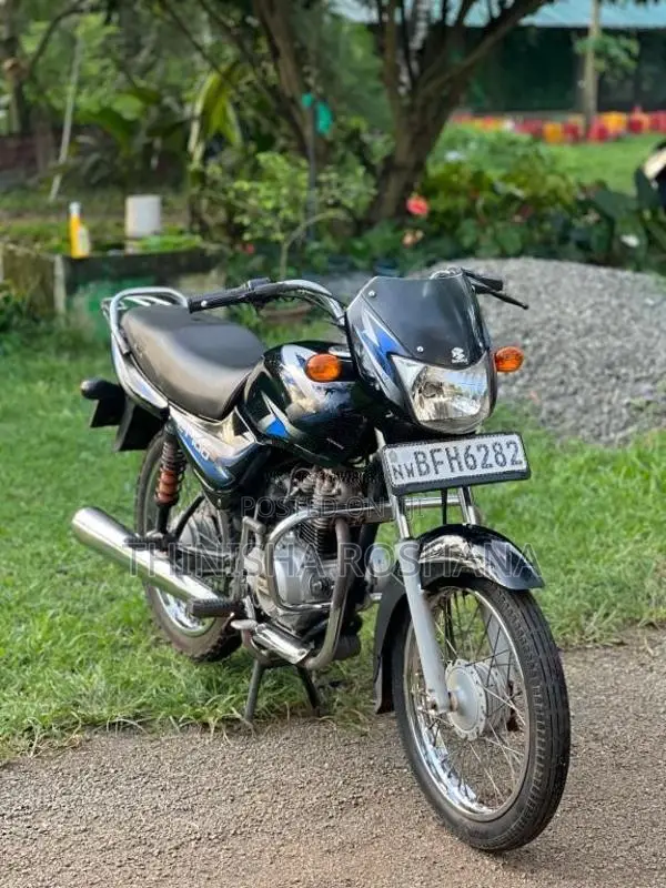 Bajaj CT-100 2017 Motorbike (Used)