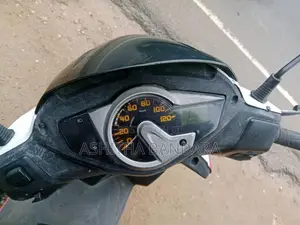 Hero Dash 2016 Motorbike (Used)