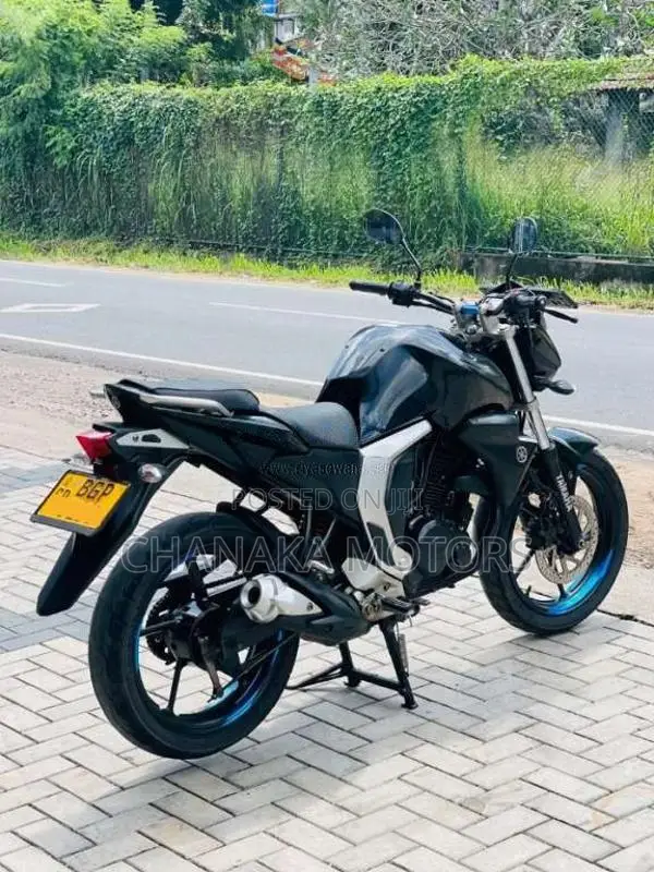 Yamaha FZ 2018 Motorbike (Used)
