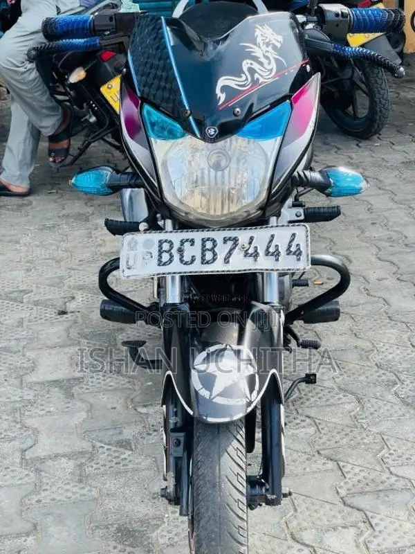 Bajaj Discover 2014 Motorbike (Used)