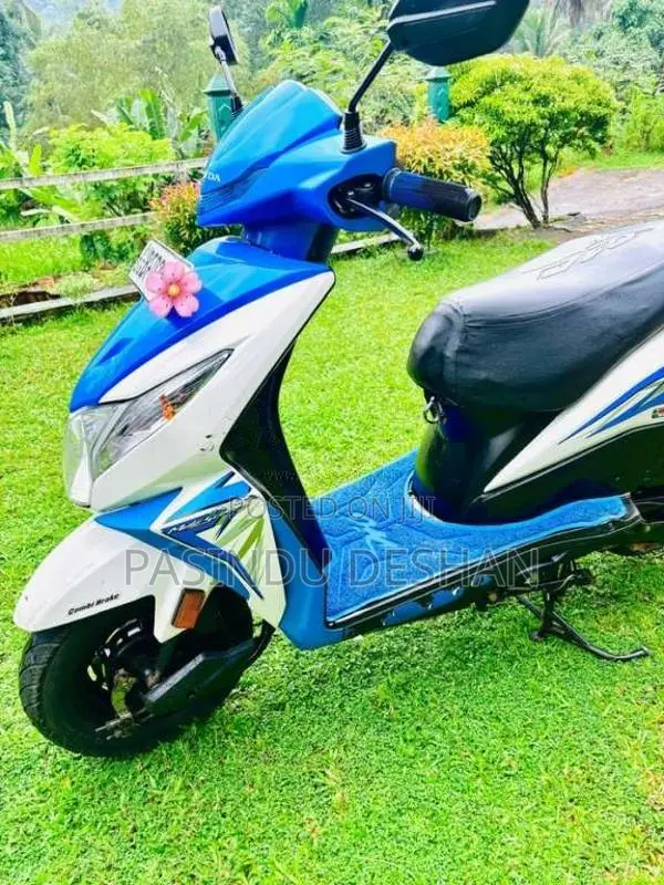 Honda Dio 2017 Motorbike (Used)