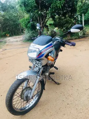 TVS Victor 2004 Motorbike (Used)