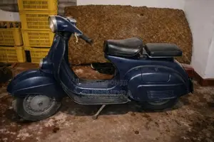 Bajaj Chetak 1978 Motorbike (Used)