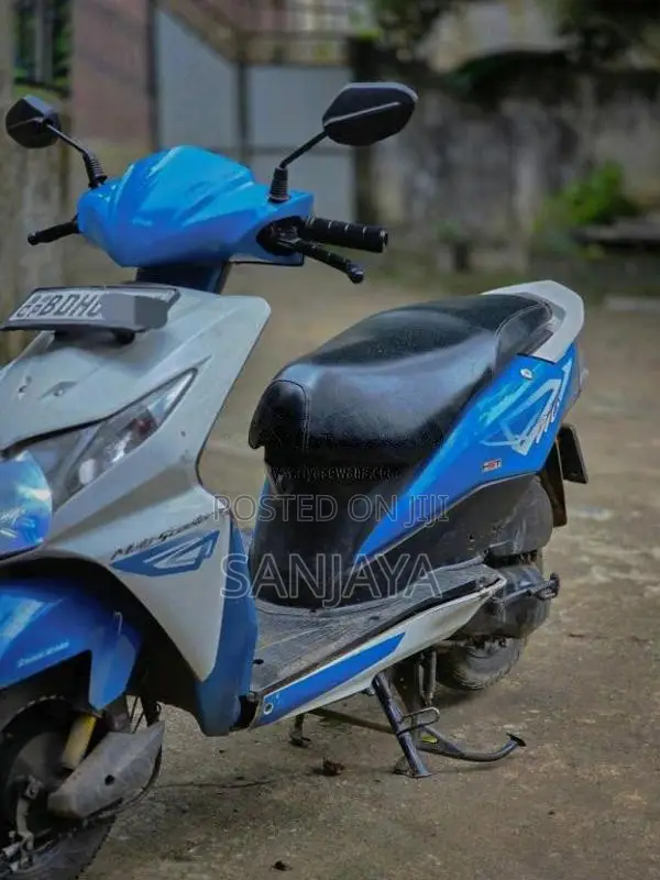 Honda Dio 2015 Motorbike (Used)