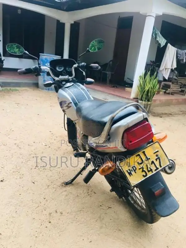 TVS Victor 2004 Motorbike (Used)
