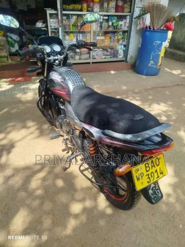 Bajaj Platina 100 2013 Motorbike (Used)