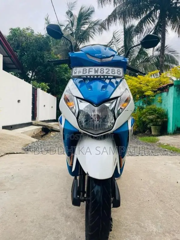 Honda Dio 2017 Motorbike (Used)