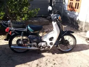 Honda Super Cub 1998 Motorbike (Used)