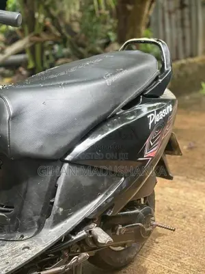 Hero Pleasure 2011 Motorbike (Used)