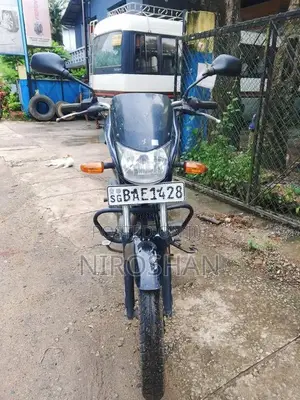 Bajaj Platina 2013 Motorbike (Used)