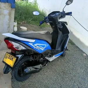 Honda Dio 2016 Motorbike (Used)