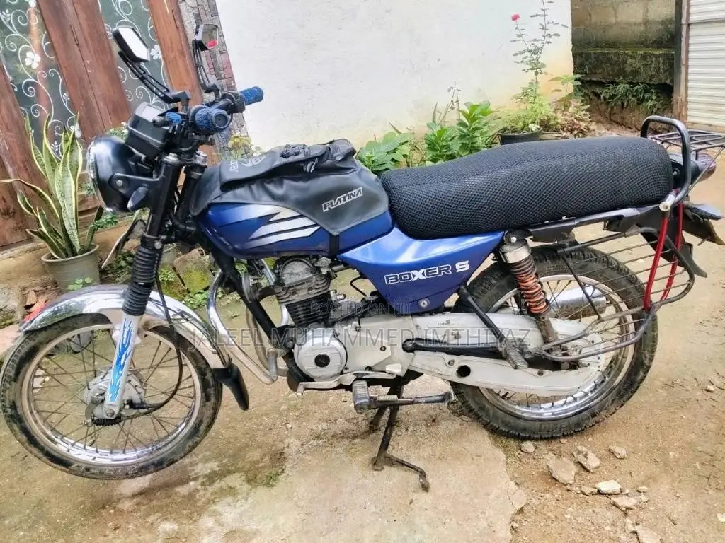 Bajaj Boxer S 2009 Motorbike (Used)