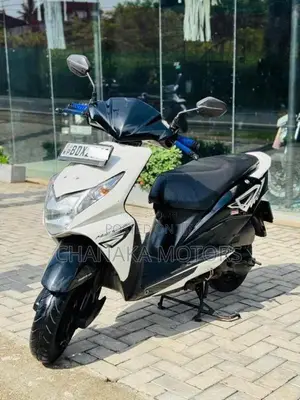 Honda Dio 2016 Motorbike (Used)
