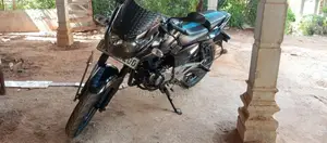 Bajaj Pulsar 180 2015 Motorbike (Used)