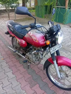 Bajaj Caliber 2003 Motorbike (Used)