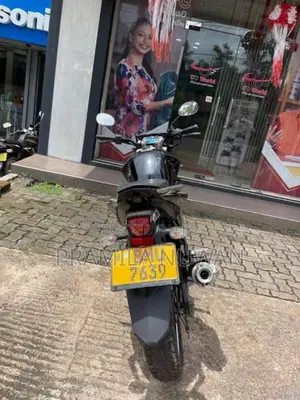 Yamaha FZ 2019 Motorbike (Used)