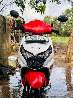 Honda Dio 2015 Motorbike (Used)