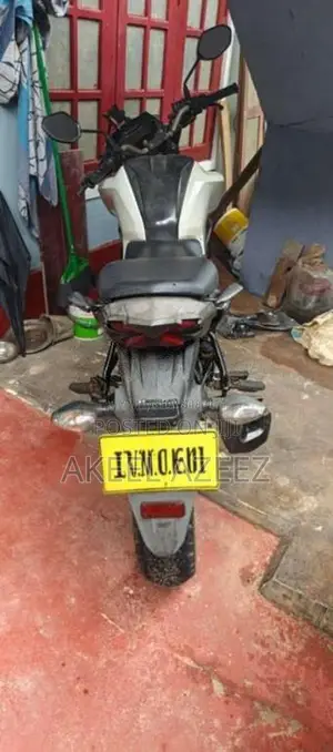 Honda Hornet 2017 Motorbike (Used)