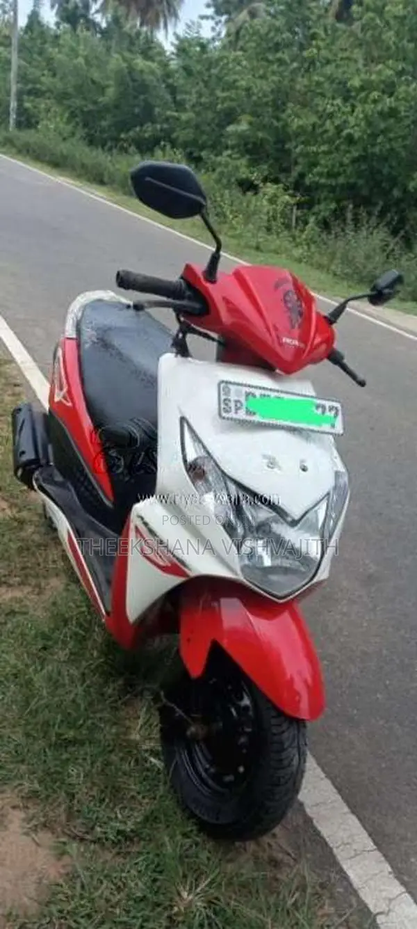 Honda Dio 2016 Motorbike (Used)