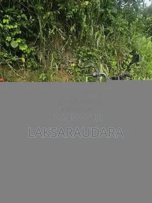 Bajaj Boxer 1995 Motorbike (Used)