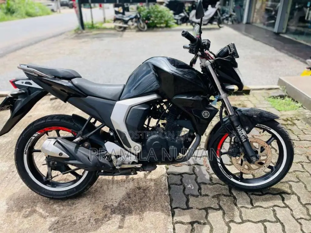 Yamaha FZ 2019 Motorbike (Used)