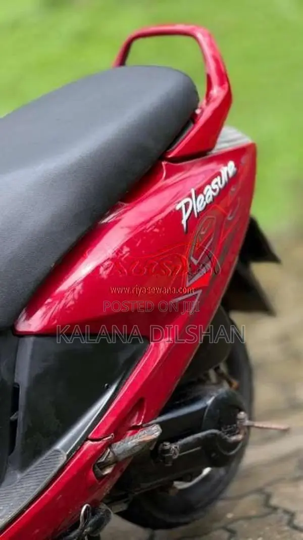 Hero Pleasure 2012 Motorbike (Used)