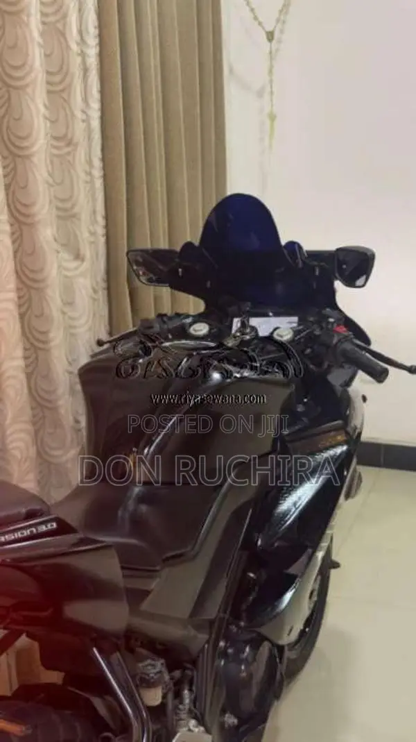 Yamaha R15 2019 Motorbike (Used)