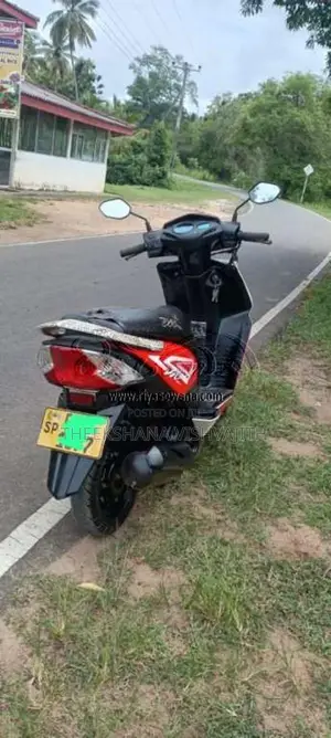 Honda Dio 2016 Motorbike (Used)