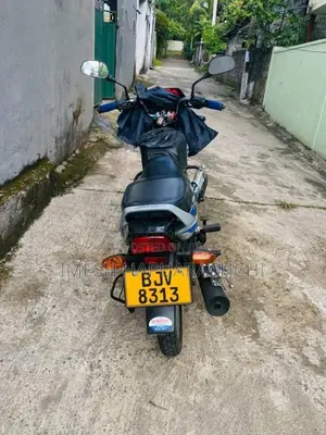 Bajaj CT-100 2025 Motorbike (Used)