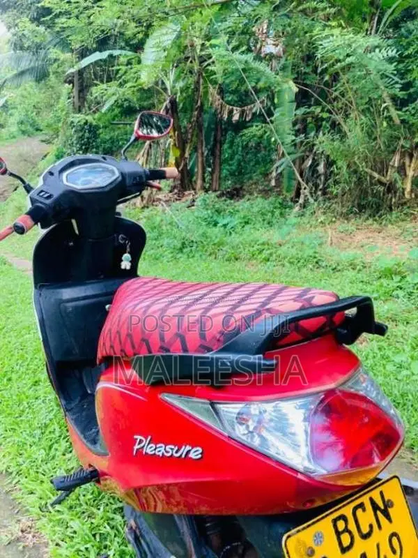 Hero Pleasure 2015 Motorbike (Used)