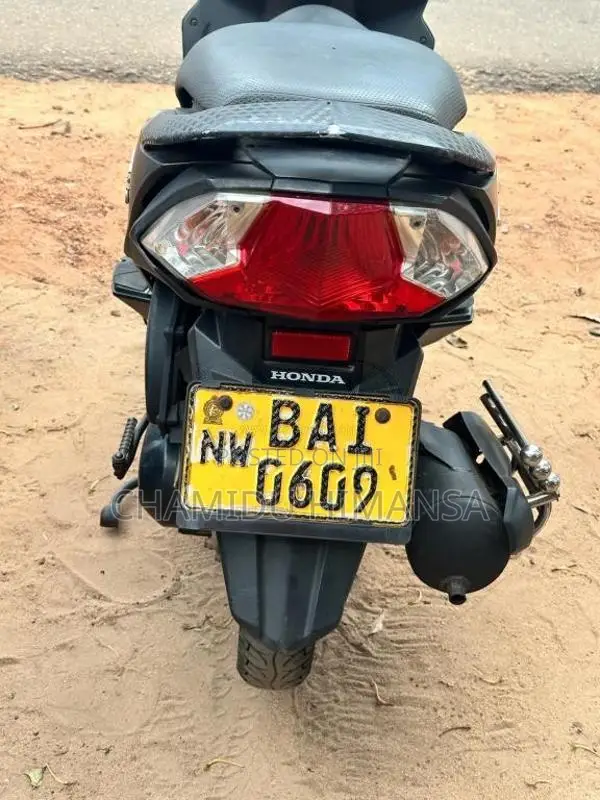 Honda Dio 2013 Motorbike (Used)