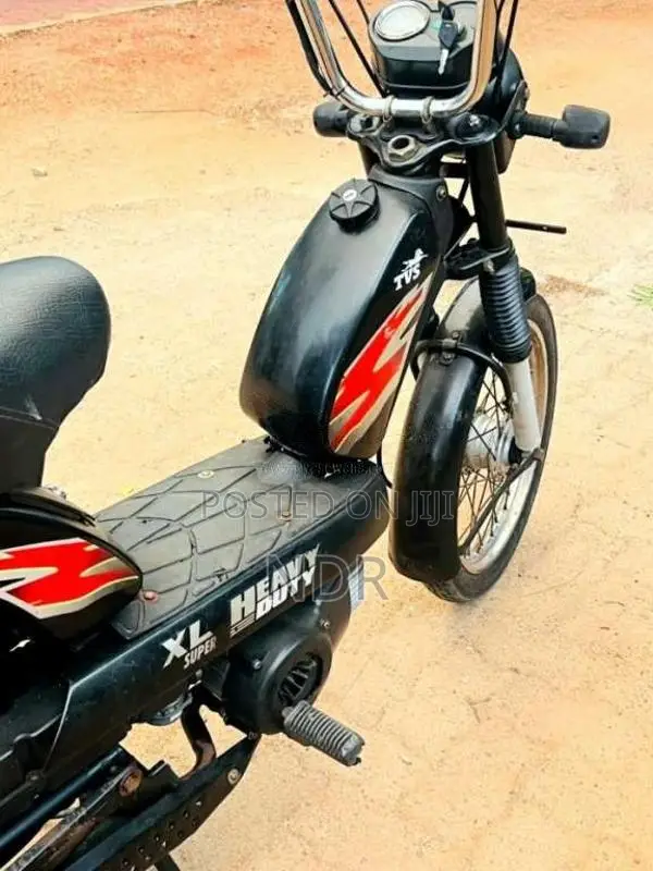 TVS XL Super Heavy Duty 2016 Motorbike (Used)
