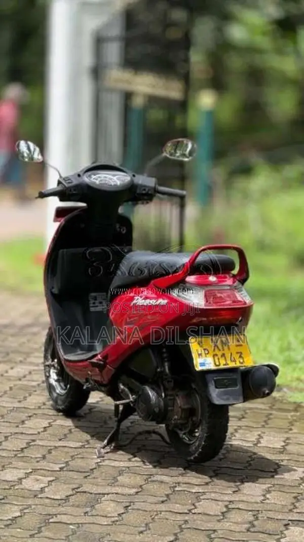 Hero Pleasure 2012 Motorbike (Used)