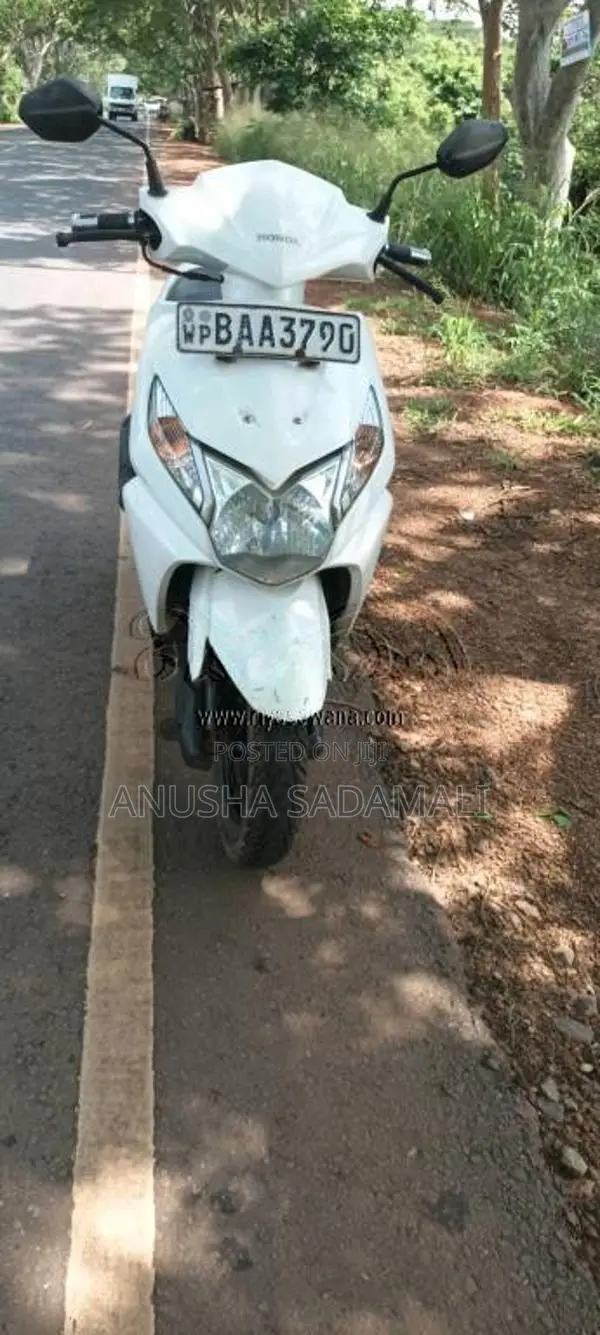 Honda DIO 2012 Motorbike (Used)