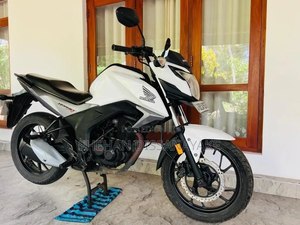 Honda CB Hornet 2016 Motorbike (Used)