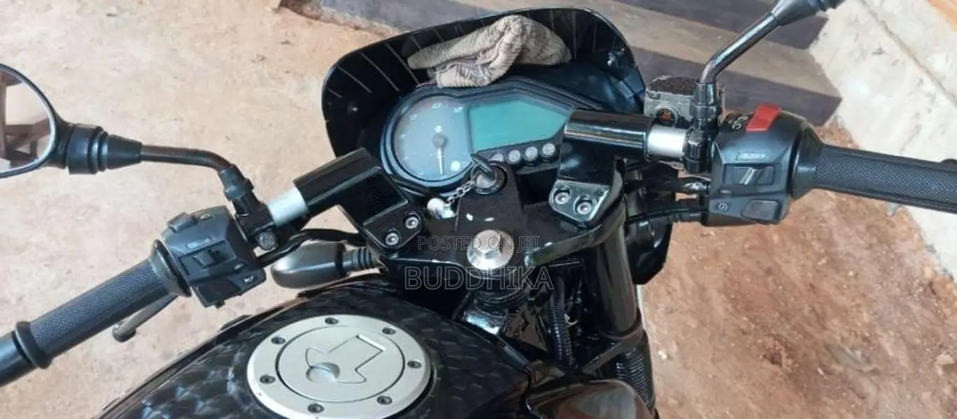Bajaj Pulsar 180 2015 Motorbike (Used)