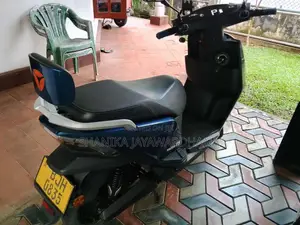 Yadea T5 2024 Motorbike (Used)