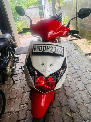 Honda Dio 2015 Motorbike (Used)