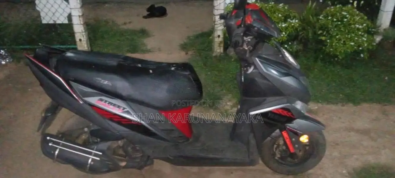 Yamaha ZR 2019 Motorbike (Used)