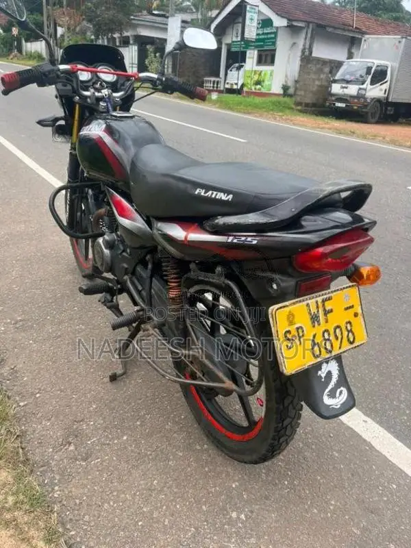 Bajaj Platina 2011 Motorbike (Used)