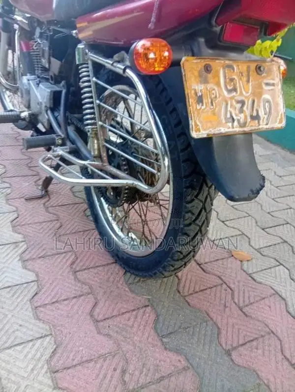 Bajaj Caliber 2003 Motorbike (Used)