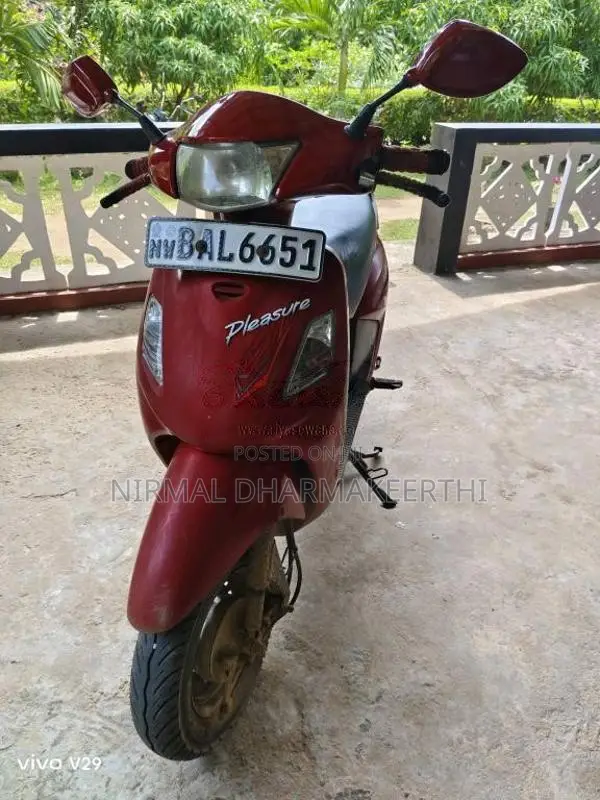 Hero Pleasure 2013 Motorbike (Used)