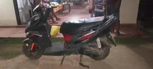 Yamaha ZR 2019 Motorbike (Used)