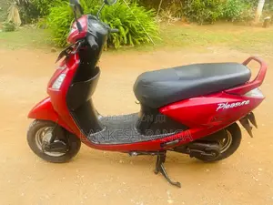 Hero Pleasure 2012 Motorbike (Used)