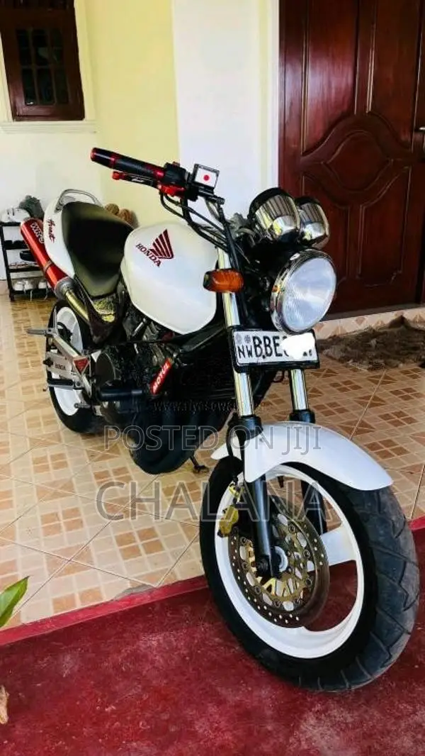 Honda Hornet 2014 Motorbike (Used)