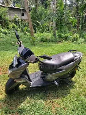 TVS Ntorq 2024 Motorbike (Used)