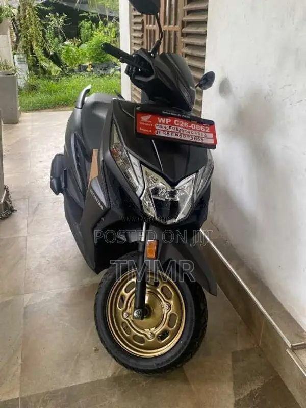 Honda Dio 2026 Motorbike (Used)