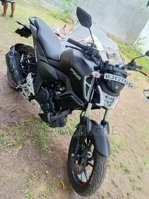 Yamaha FZ-S Version 4.0 2025 Motorbike (Used)